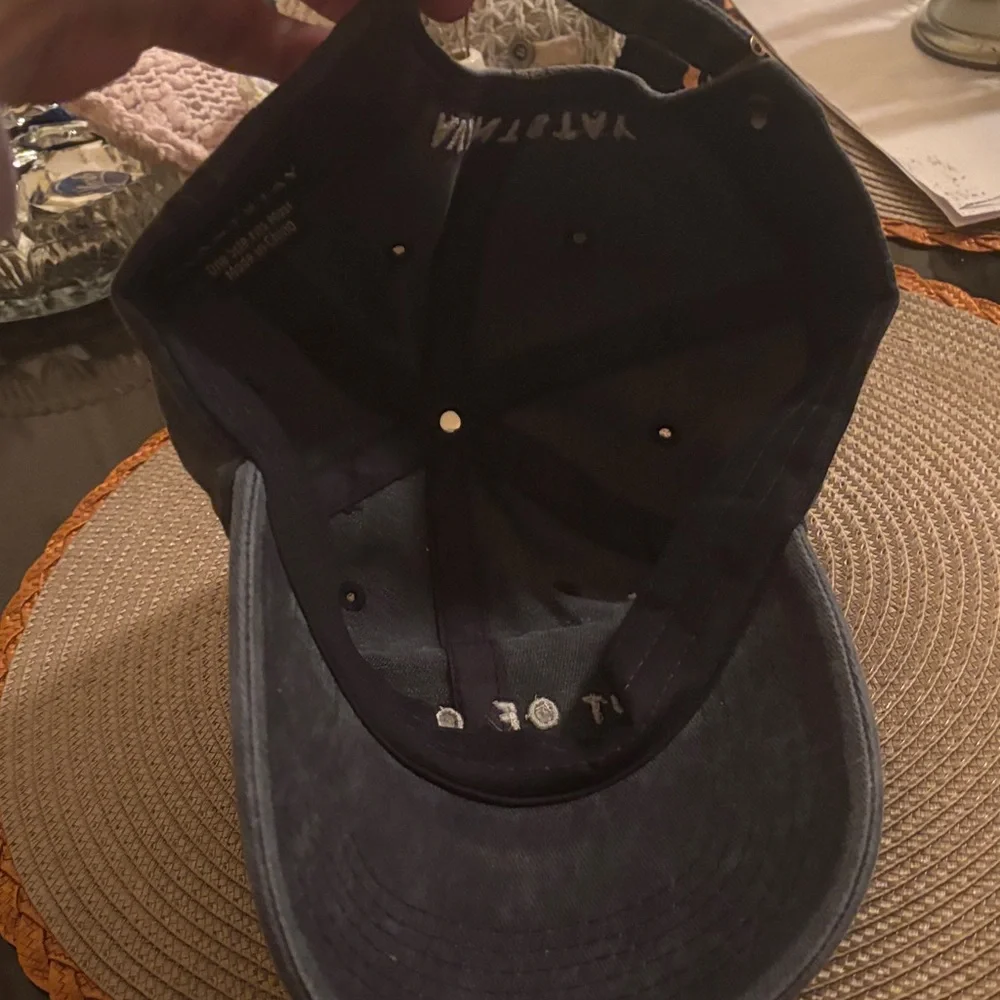Avantstay “Out Of Office” Casual Grayish Navy “Out of Office' Cap